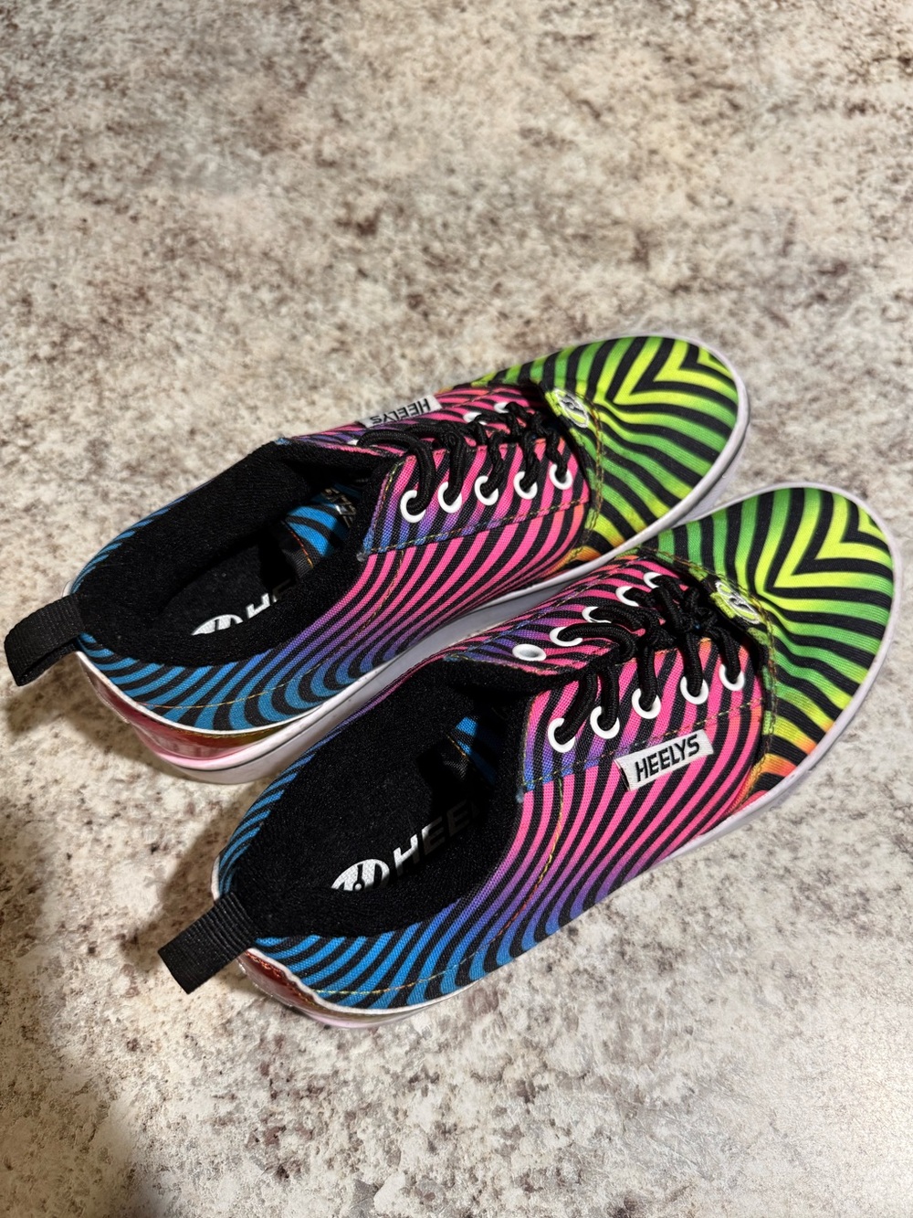 HEELYS Multi-Colored Girls Skate Tennis Shoes 4